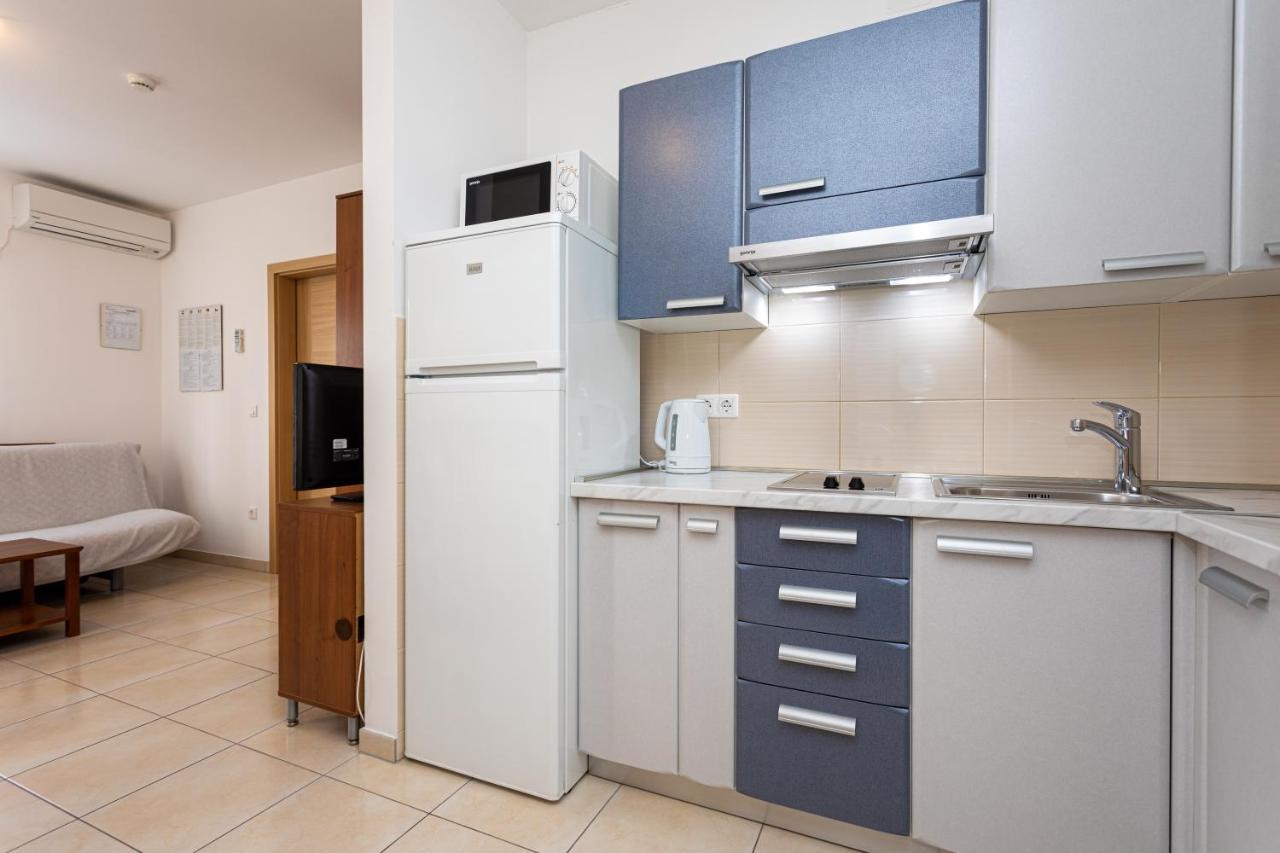 Apartments Crnekovic V Baška Εξωτερικό φωτογραφία