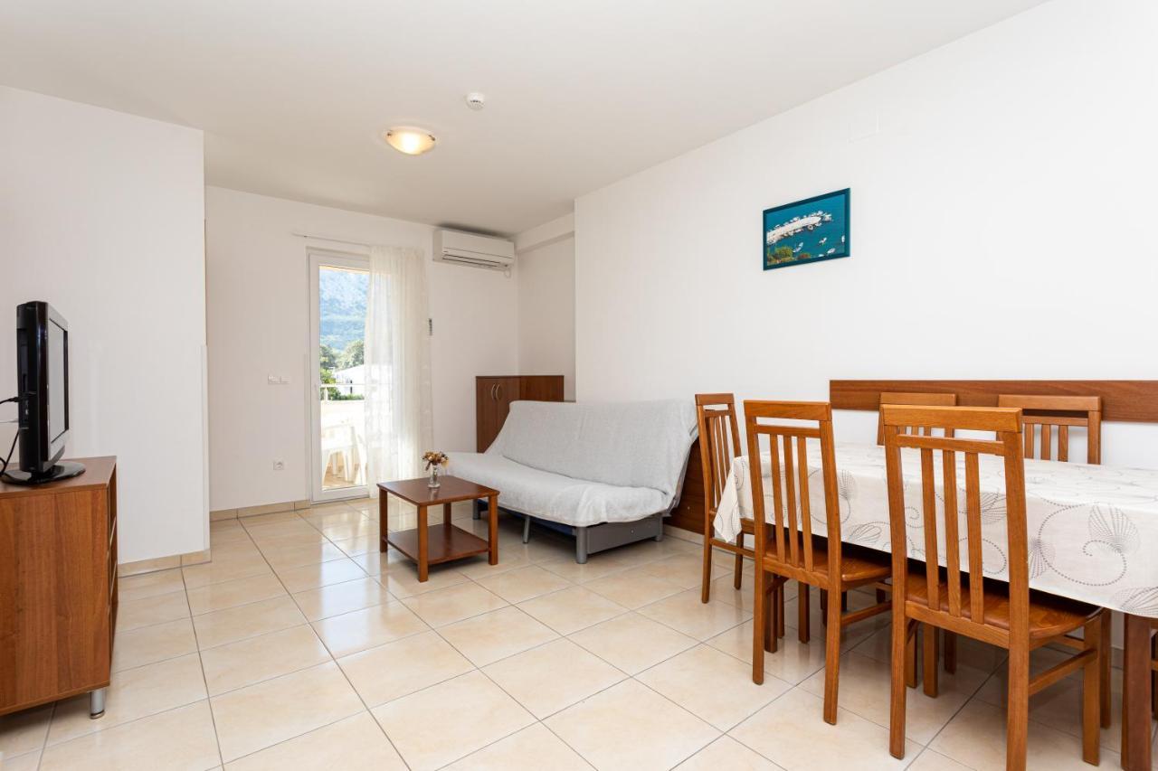 Apartments Crnekovic V Baška Εξωτερικό φωτογραφία